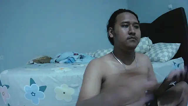 latexidn online show from October 18, 2025, 12:07 pm