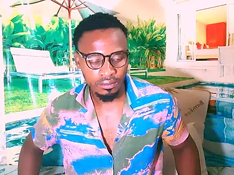 EbonyTiger69 online show from November 12, 2025, 5:33 am