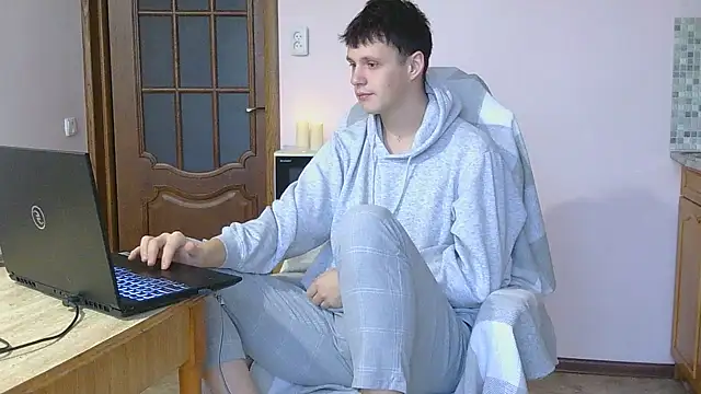 Snapshot of _Timmy_Boy_ chatting on November 11, 2025, 7:36 am Timmy Boy online show from November 11, 2025, 7:36 am