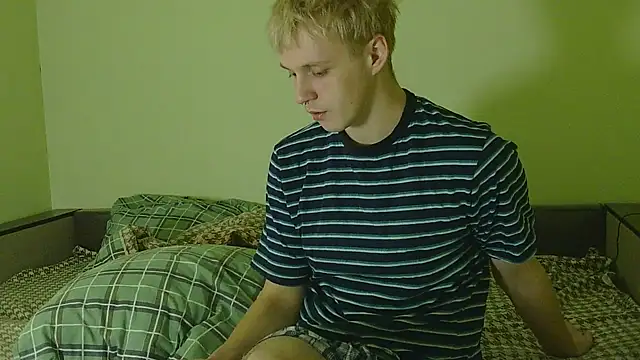 Snapshot of _Timmy_Boy_ chatting on December 3, 2025, 2:49 pm Timmy Boy online show from December 3, 2025, 2:49 pm