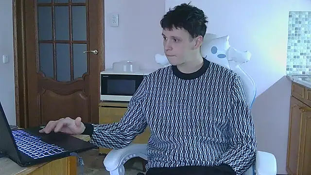 Snapshot of _Timmy_Boy_ chatting on November 10, 2025, 9:03 am Timmy Boy online show from November 10, 2025, 9:03 am