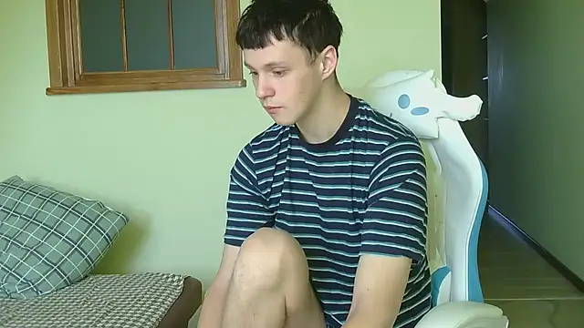 Snapshot of _Timmy_Boy_ chatting on November 15, 2025, 10:08 am Timmy Boy online show from November 15, 2025, 10:08 am