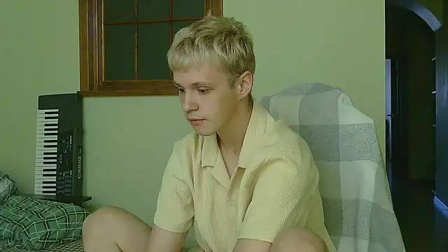 Snapshot of _Timmy_Boy_ chatting on October 19, 2025, 7:22 am Timmy Boy online show from October 19, 2025, 7:22 am