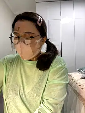 Snapshot of lele888 chatting on October 25, 2025, 7:40 am lele888 online show from October 25, 2025, 7:40 am