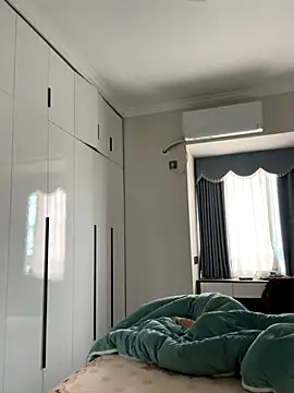 Snapshot of lele888 chatting on October 22, 2025, 6:02 am lele888 online show from October 22, 2025, 6:02 am