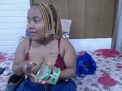 ChubbyMigetxx online show from October 23, 2025, 6:12 am