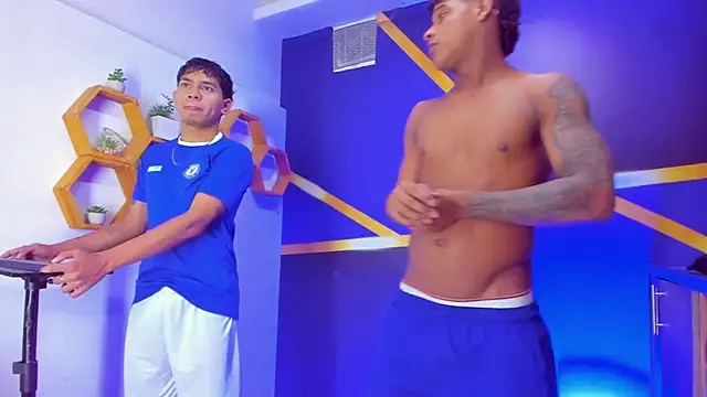 Play boys Hot2 online show from October 8, 2025, 12:50 pm