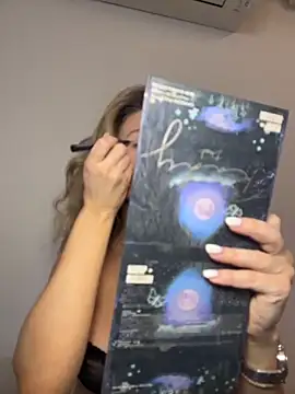 AvaMaddisson online show from March 2, 2026, 3:51 am