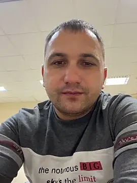 Mahrovmaxim online show from October 12, 2025, 6:04 am