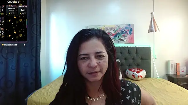 Snapshot of rosse_m chatting on February 28, 2026, 1:55 pm rosse m online show from February 28, 2026, 1:55 pm