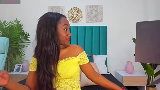 SharitHills online show from October 15, 2025, 4:11 am