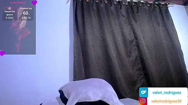 Bamby 69 online show from November 29, 2025, 12:05 pm