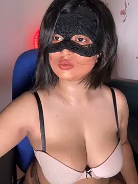 Eleena AND Tyler online show from October 14, 2025, 8:04 am