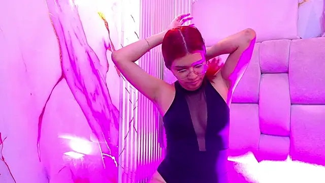 KiraRuby online show from November 29, 2025, 2:06 pm