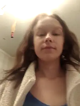 AlettaPaltrova online show from October 5, 2025, 3:25 pm