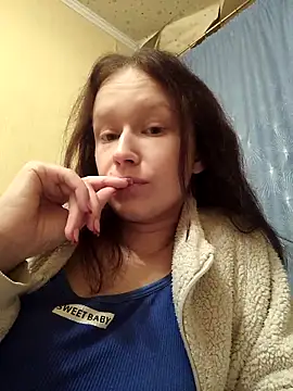 AlettaPaltrova online show from October 7, 2025, 9:49 pm