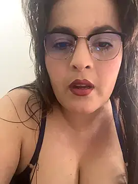 Snapshot of Anyhot_latina chatting on October 15, 2025, 6:49 pm Anyhot latina online show from October 15, 2025, 6:49 pm