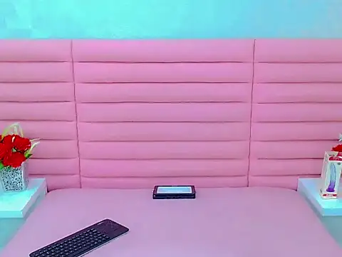 miss dania75 online show from October 4, 2025, 1:29 am