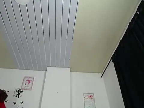 Snapshot of vauroraper chatting on November 8, 2025, 1:09 am vauroraper online show from November 8, 2025, 1:09 am