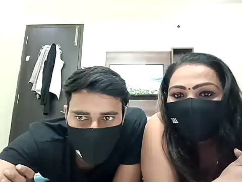 Snapshot of horny_milf_couple chatting on October 8, 2025, 1:34 pm horny milf couple online show from October 8, 2025, 1:34 pm