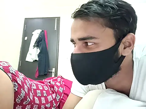 Snapshot of horny_milf_couple chatting on October 22, 2025, 6:07 pm horny milf couple online show from October 22, 2025, 6:07 pm