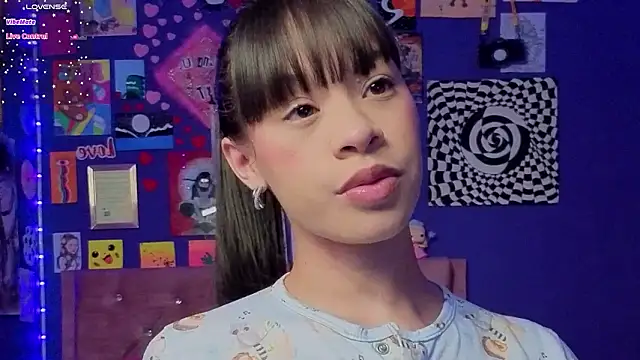 Snapshot of kimhilton_ chatting on February 16, 2026, 3:49 am kimhilton online show from February 16, 2026, 3:49 am