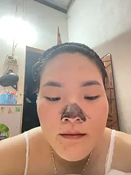 Snapshot of Beautiful-light22 chatting on October 27, 2025, 1:45 pm Beautiful-light22 online show from October 27, 2025, 1:45 pm