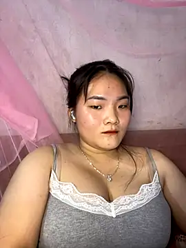 Snapshot of Beautiful-light22 chatting on November 30, 2025, 2:40 pm Beautiful-light22 online show from November 30, 2025, 2:40 pm