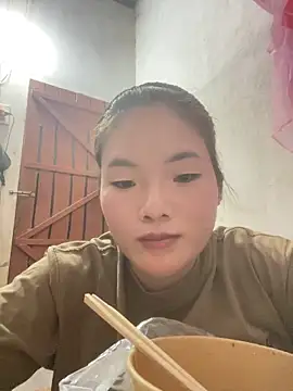 Snapshot of Beautiful-light22 chatting on October 12, 2025, 3:57 pm Beautiful-light22 online show from October 12, 2025, 3:57 pm