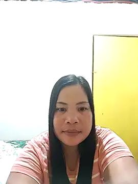 shyhotpinay 32 online show from October 8, 2025, 6:08 pm