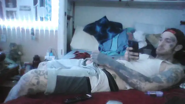 SWAGGDaddy93 online show from February 16, 2026, 6:56 am