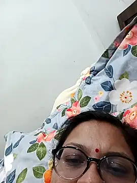 Snapshot of Couple_hardfucking chatting on October 21, 2025, 11:31 am Couple hardfucking online show from October 21, 2025, 11:31 am