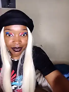 FreakieKay online show from October 15, 2025, 9:34 pm