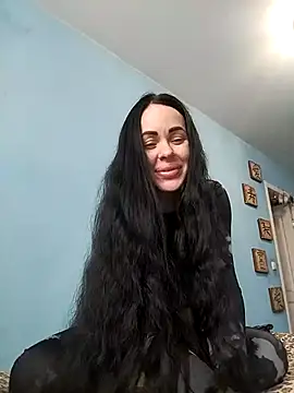 Stefaniyaxq online show from October 13, 2025, 8:27 am