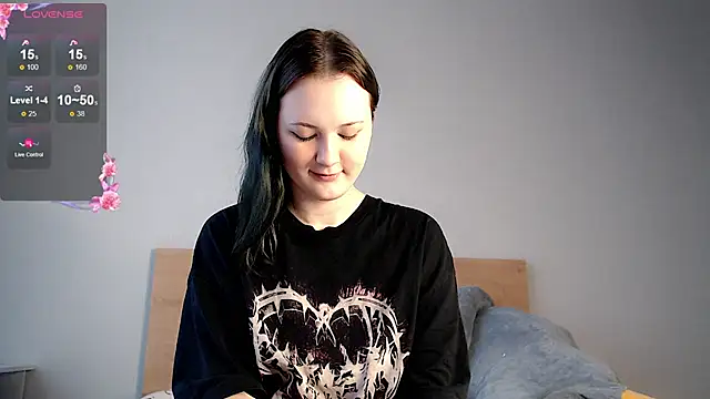 katlynaccerman online show from November 3, 2025, 5:56 am