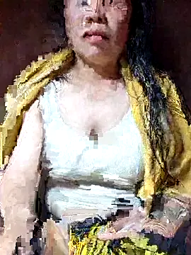 miomio-12 online show from October 31, 2025, 1:19 pm