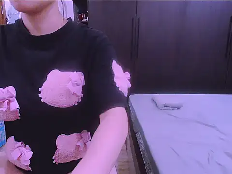 ravy kim online show from October 27, 2025, 3:57 pm