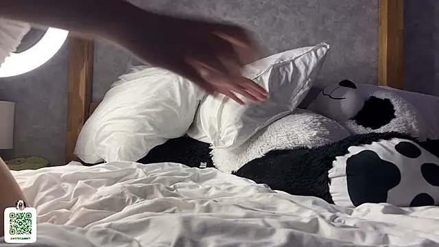 Snapshot of notecarret chatting on February 26, 2026, 9:48 pm notecarret online show from February 26, 2026, 9:48 pm