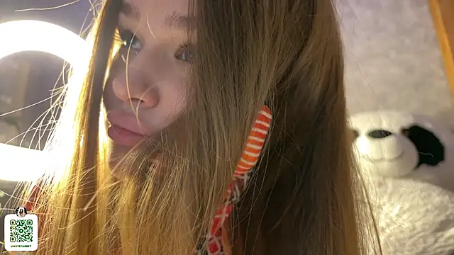 Snapshot of notecarret chatting on February 7, 2026, 12:18 am notecarret online show from February 7, 2026, 12:18 am