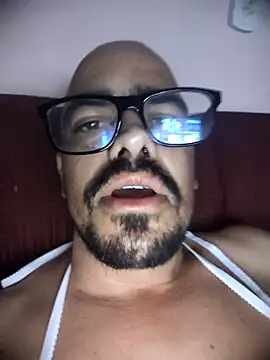 IncomingEssence478 online show from December 20, 2025, 5:54 am