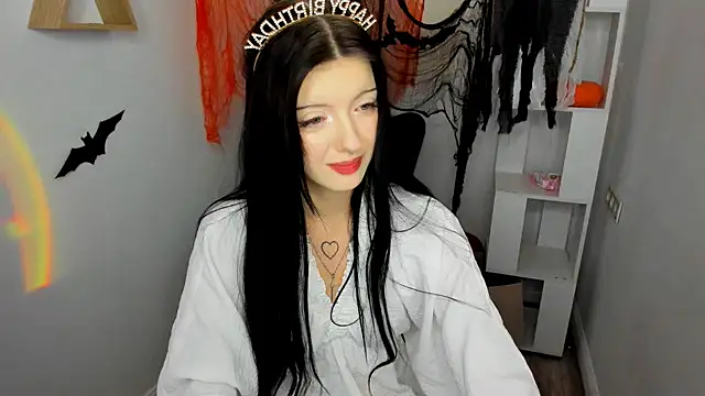 RoxyHopper online show from October 28, 2025, 12:37 pm