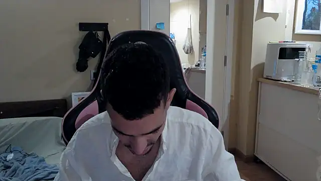 junokun22 online show from October 11, 2025, 6:31 pm