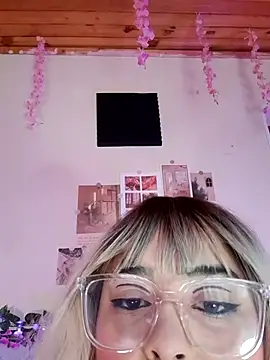 Anastasiaxxx69 online show from April 16, 2026, 9:39 pm