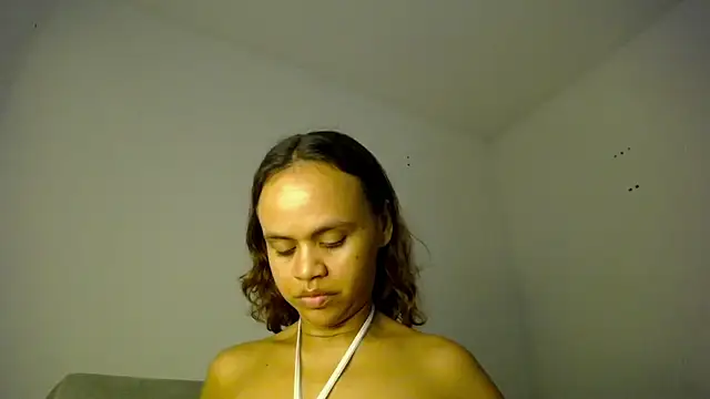 Keyli sweet online show from April 14, 2026, 5:12 am