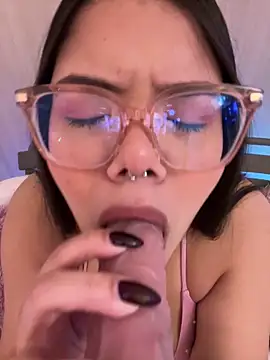 Snapshot of GabrielleMarsh1 chatting on February 11, 2026, 3:39 am GabrielleMarsh1 online show from February 11, 2026, 3:39 am