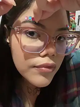 GabrielleMarsh1 online show from October 19, 2025, 6:32 pm