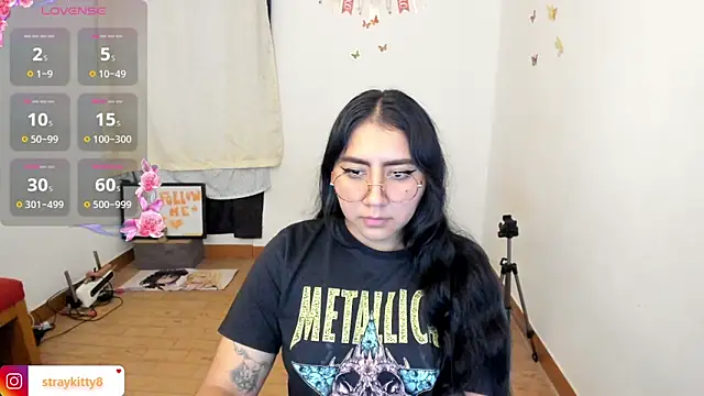 LoveLyy- online show from March 11, 2026, 8:58 pm