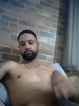 wellpauduro1994 online show from October 6, 2025, 2:13 am