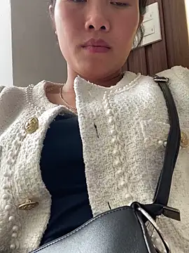 Pii x online show from October 19, 2025, 3:42 am