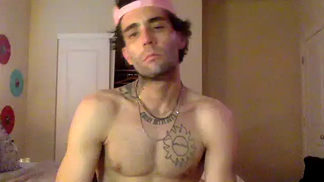Snapshot of nvthvn555 chatting on July 10, 2026, 9:15 pm nvthvn555 online show from July 10, 2026, 9:15 pm